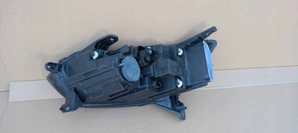 фото №11, Лампа перед передняя правая dacia sandero iii 3 20-24rok led 260102586r oryg