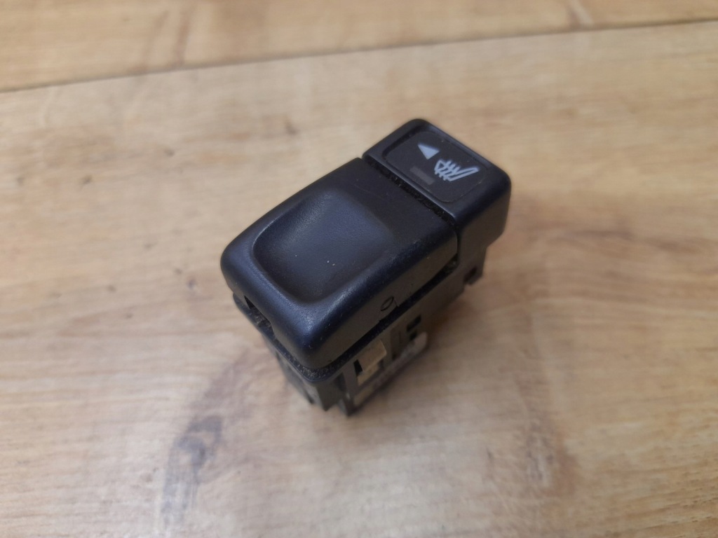 фото №1, Перемикач підігрів сидіння volvo 850