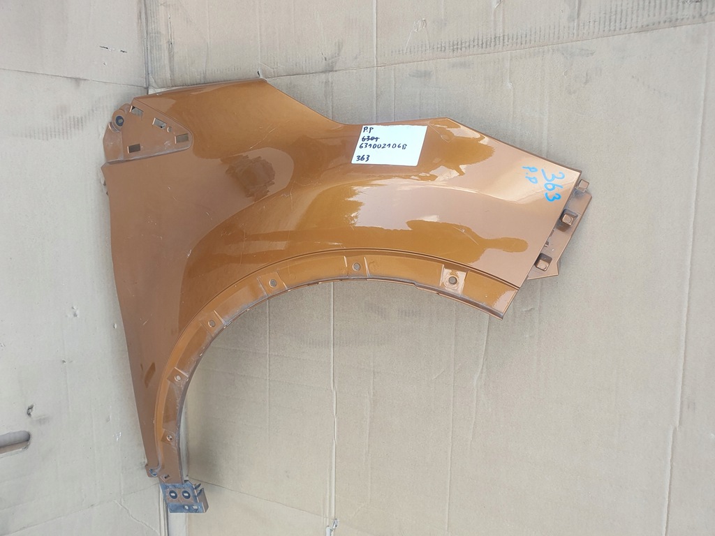фото №1, Крыло правый renault captur i 631002106r оригинал