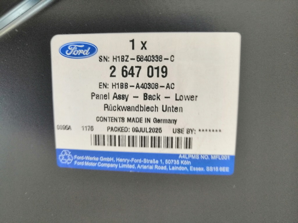 фото №4, Ford fiesta mk8 чверть права обшивка задня 5 d