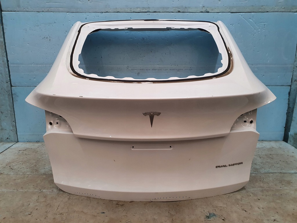 фото №1, Крышка багажника багажника tesla y model y задняя