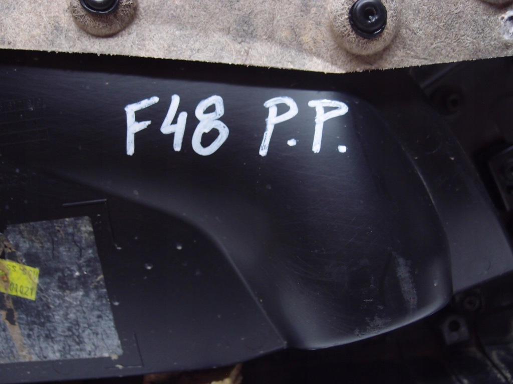 фото №11, Оббивка двері правий перед bmw x1 f48