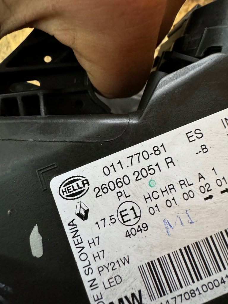 фото №8, Лампи лампа ліва права перед комплектна renault kadjar комплект