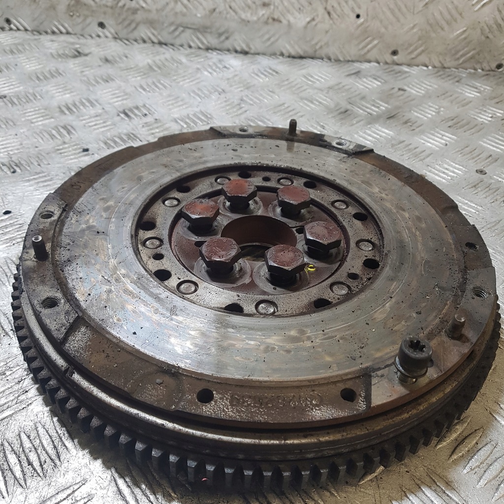 фото №2, Колесо двомасовий двомасовий маховик alfa romeo 147