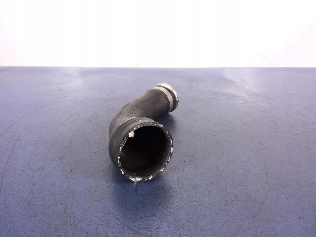 фото №2, Bmw 7 f01 f02 4.4 шланг труба интеркулер