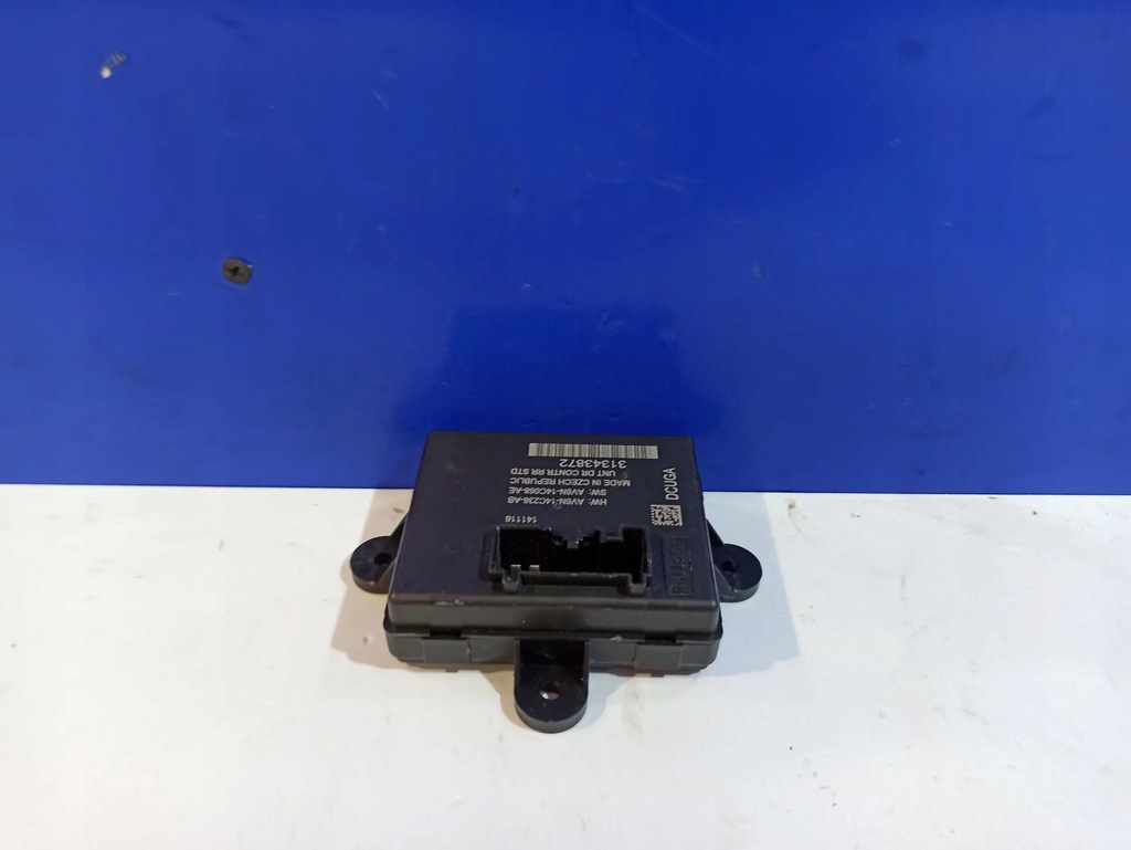 фото №1, Volvo v60 2017 модули дверь