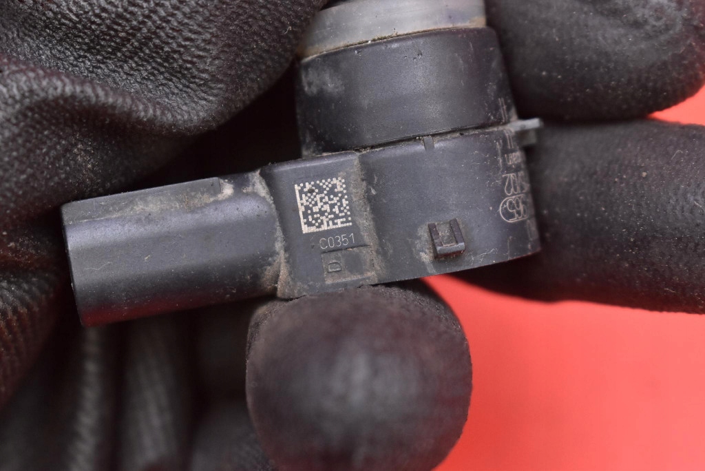 Купити Датчик паркування задня 1368915080 026013413 opel combo d 11-20