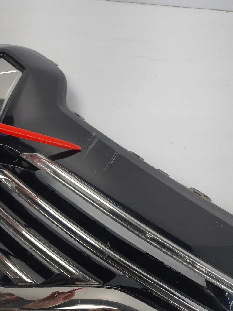 фото №8, Решётка радиатора решётка радиатора хром logo renault espace v 622562277r