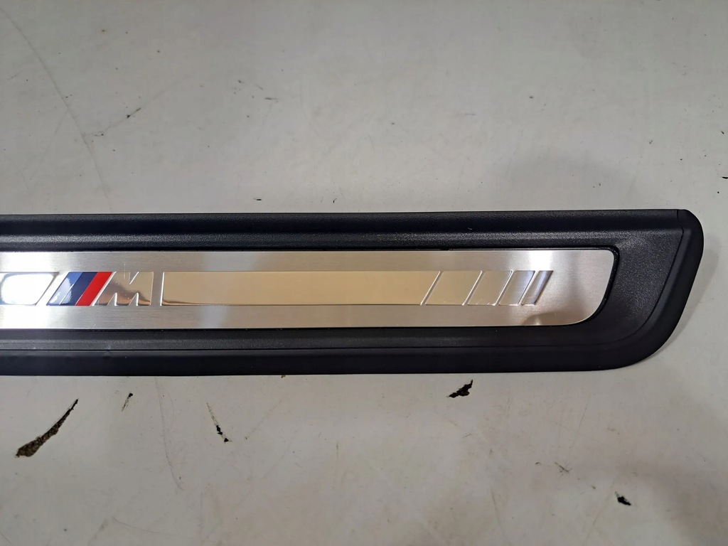 фото №10, Bmw i4 2024 пороги