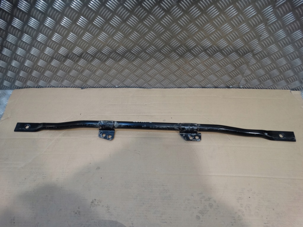 фото №1, Усилитель распорка чашка maserati levante 1