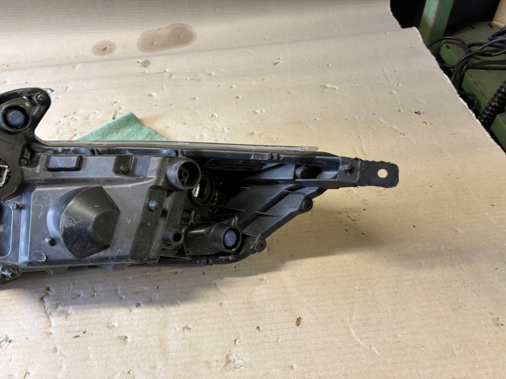 Nissana juke 1 f15 рестайлинг  led фара левый перед 90123833 Оригинал