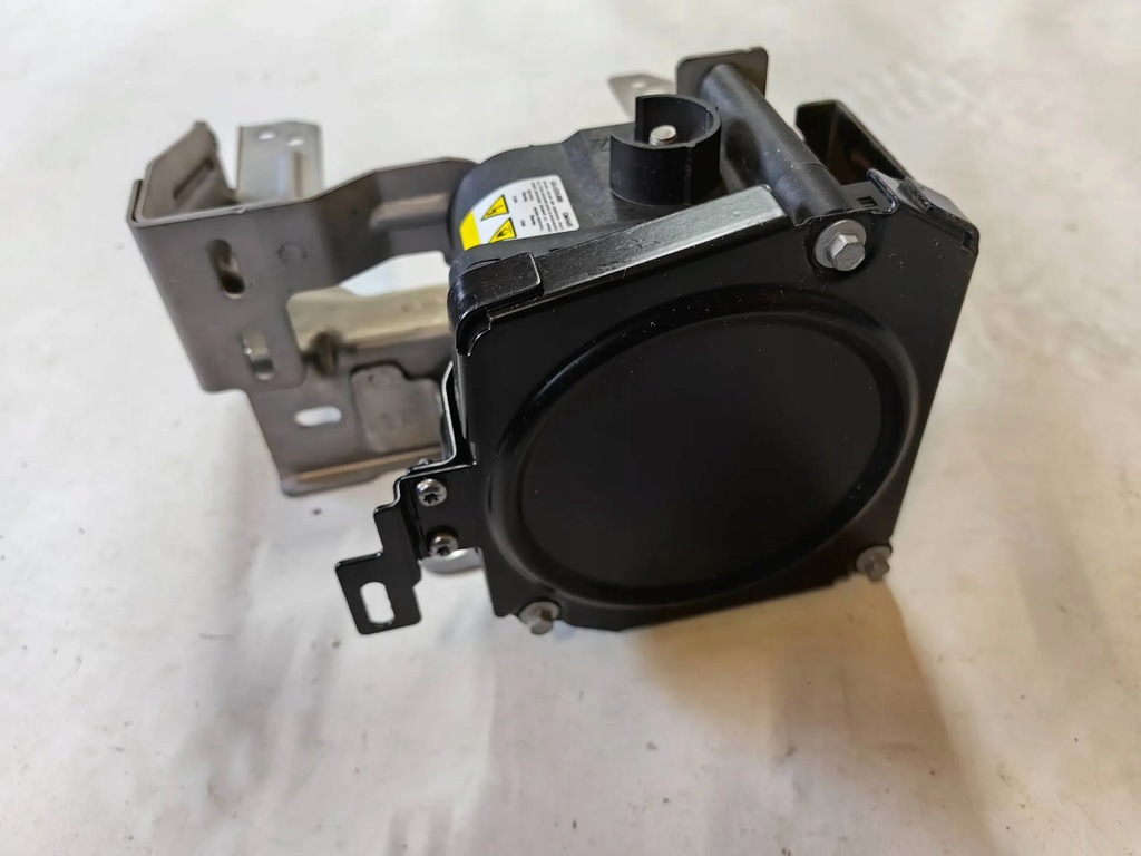 фото №1, Volvo xc40 recharge- конденсатор кнопка старт/стоп