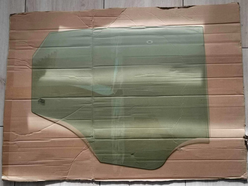 фото №1, Скло задня права seat ibiza iv