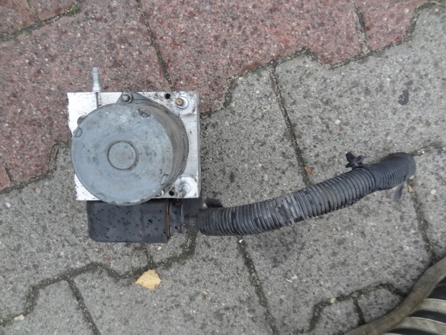 фото №1, Насос гальмівна abs peugeot 5008 i 0265951325