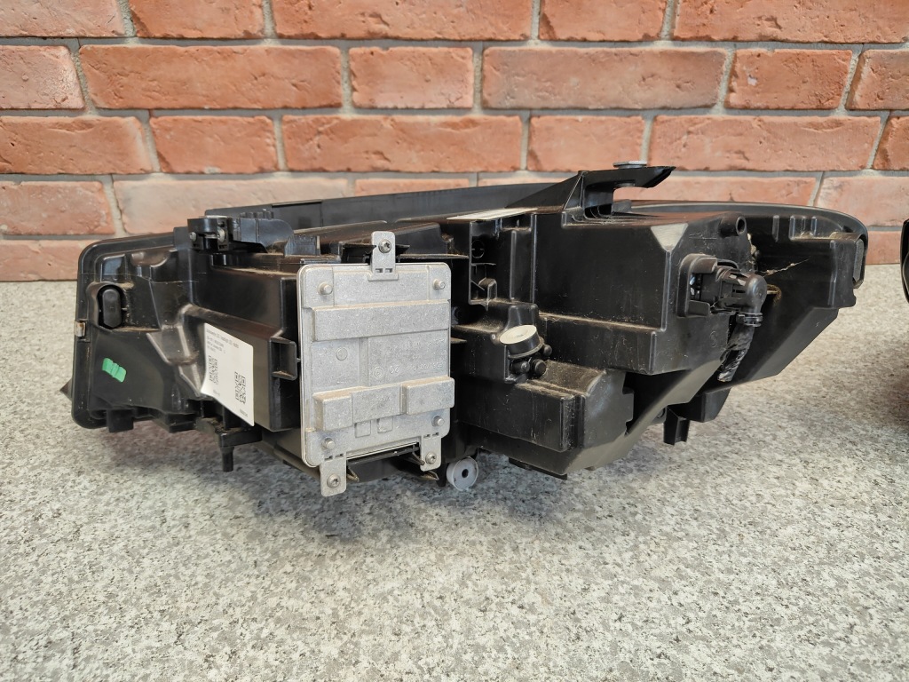Bmw g20 g21 фари перед фара ліва права комплект full led 9481695 9481696 Зі Шроту
