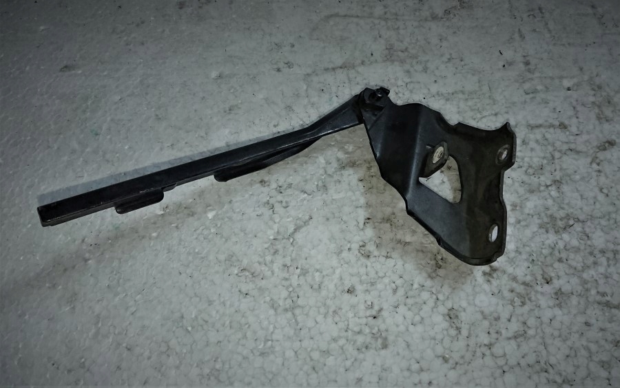 фото №1, Петля капот audi 8k0823301d