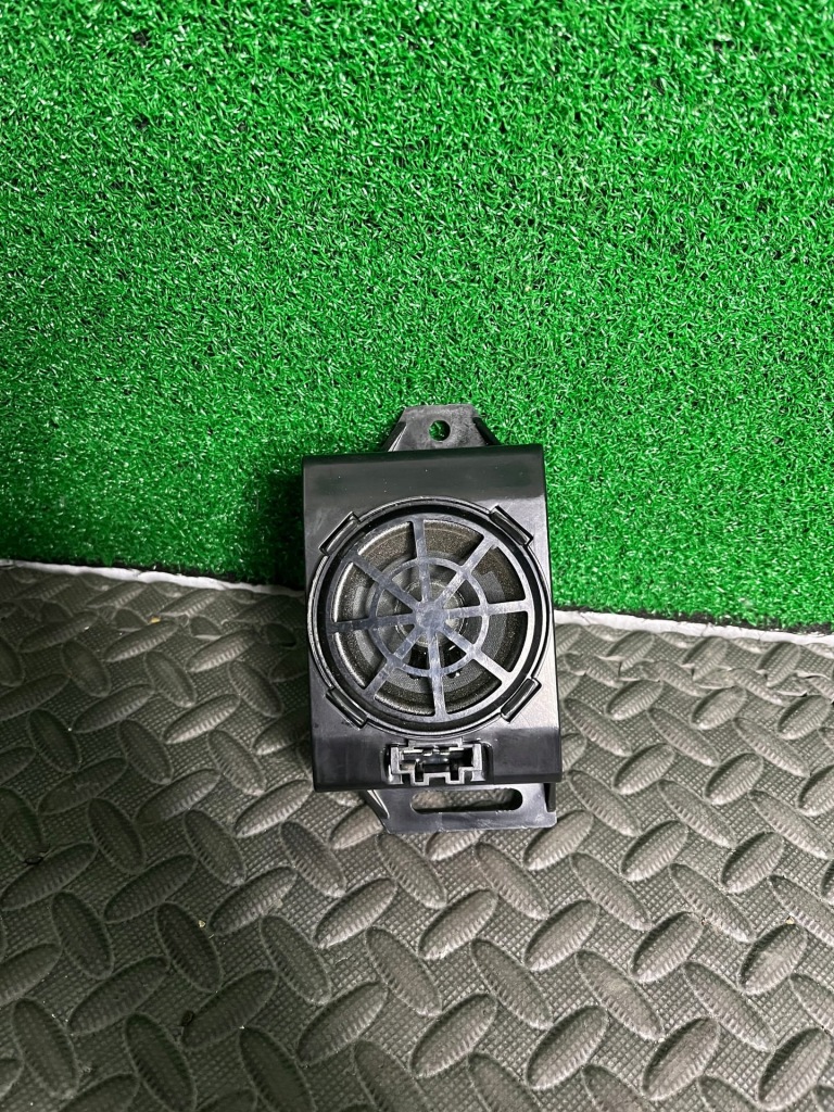 фото №1, Porsche cayenne 92a 2011 динамік / звуковий сигнал датчика паркування pdc