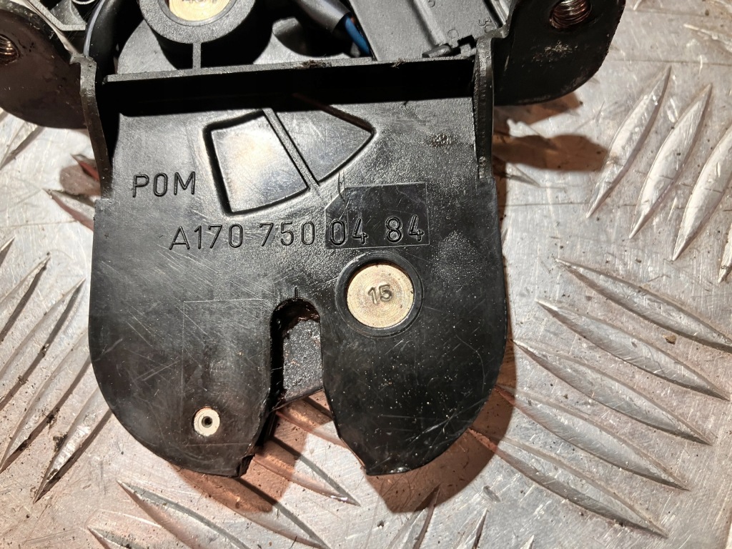 фото №2, Замок крышки багажника mercedes slk r170 lift 96-04