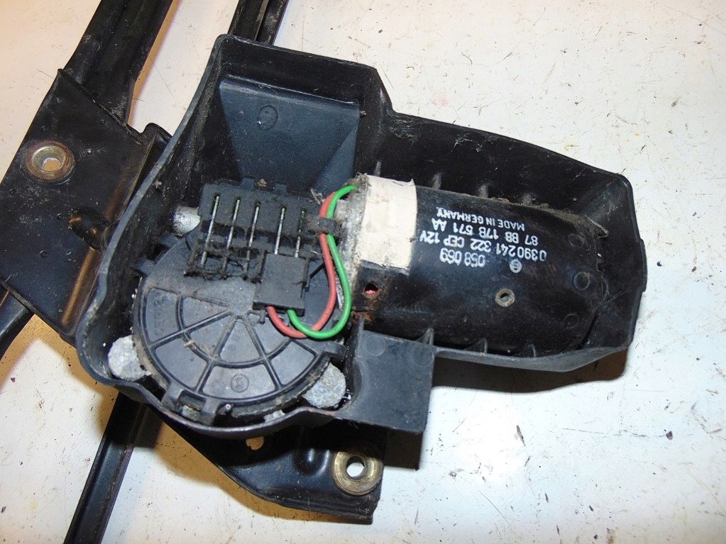 фото №6, Ford sierra 2.0 1991r механизм дворник