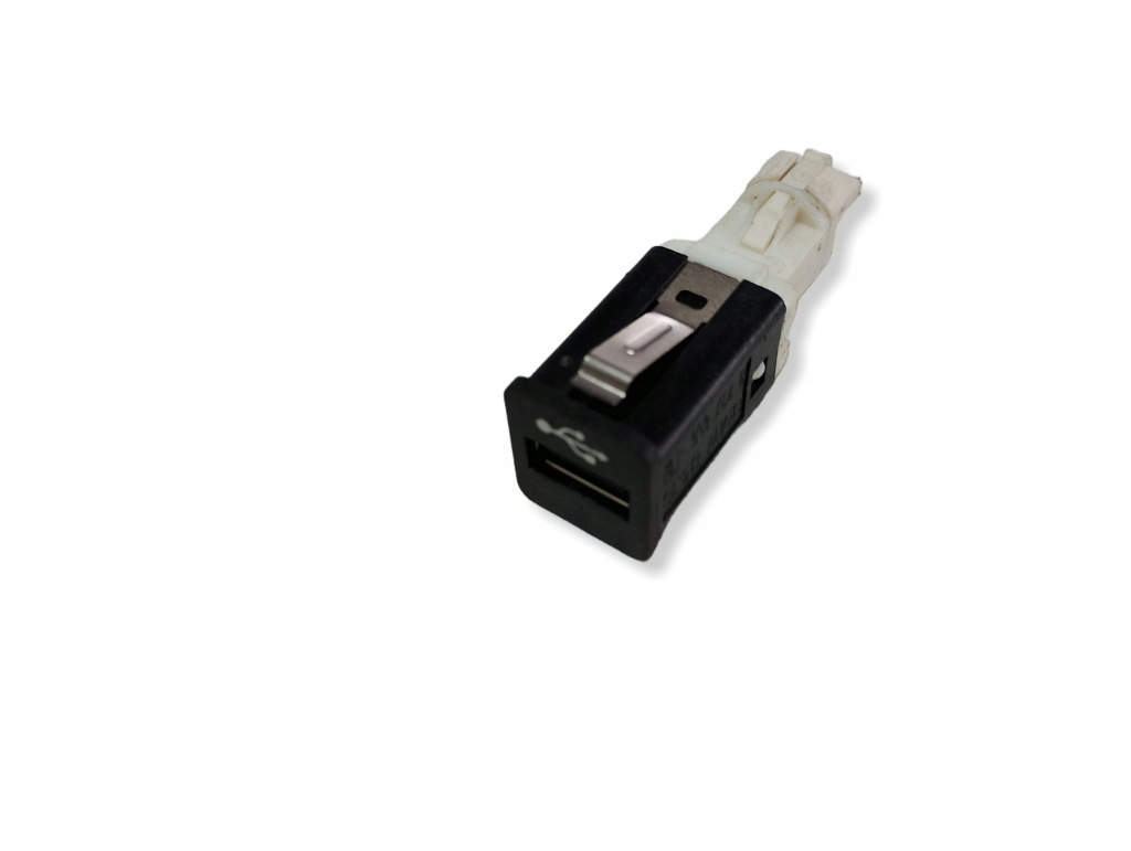 Купити Bmw x5 e70 2012 роз'єм / з'єднувач usb