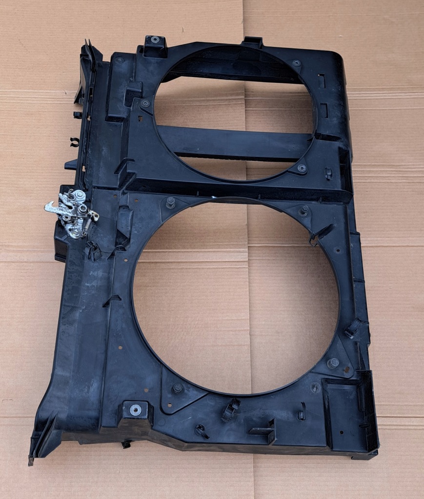 Citroen c8 peugeot 807 корпус вентиляторов 1484092080 Киев