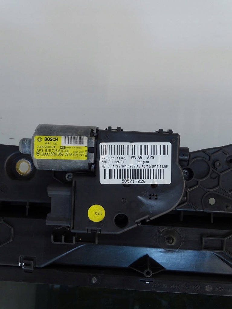 фото №12, Панорама люк крыша стеклянный vw sharan ii 7n seat alhambra ii 7n0877041