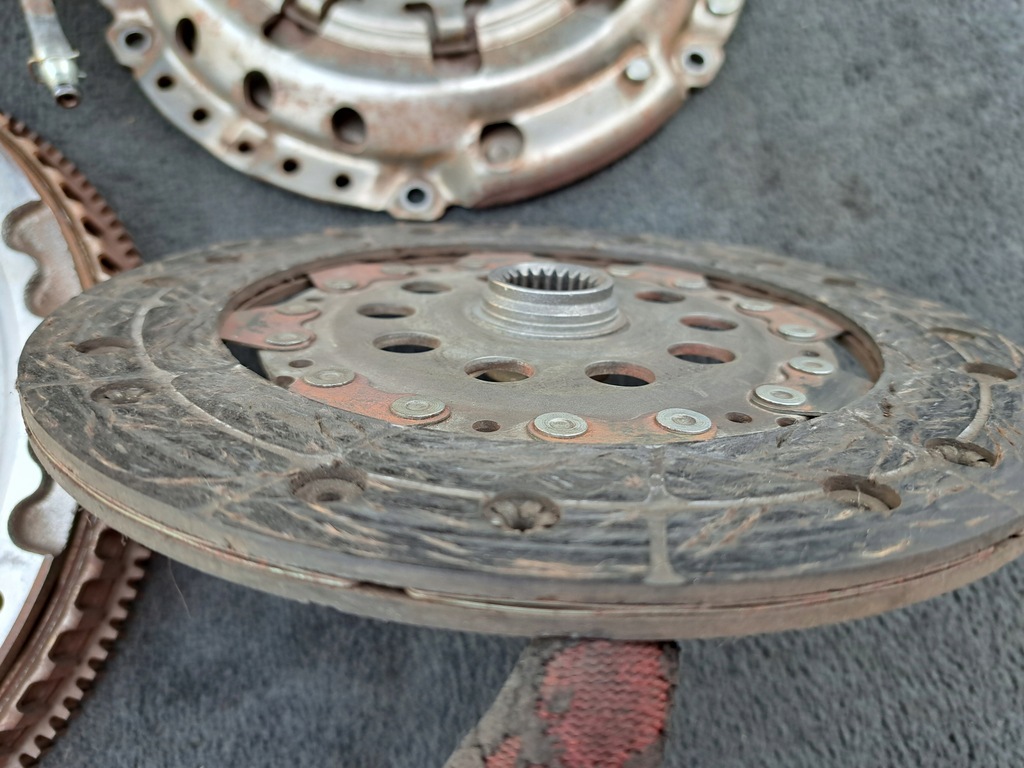 фото №4, Volvo v70 ii s60 i 2.0t сцепление колесо двухмассовый диск прижим цилиндр сцепления