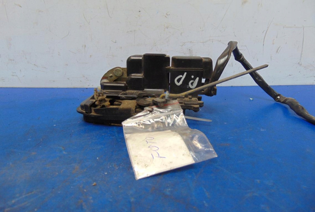 фото №1, Mazda xedos 6 замок правий перед 152800-7150