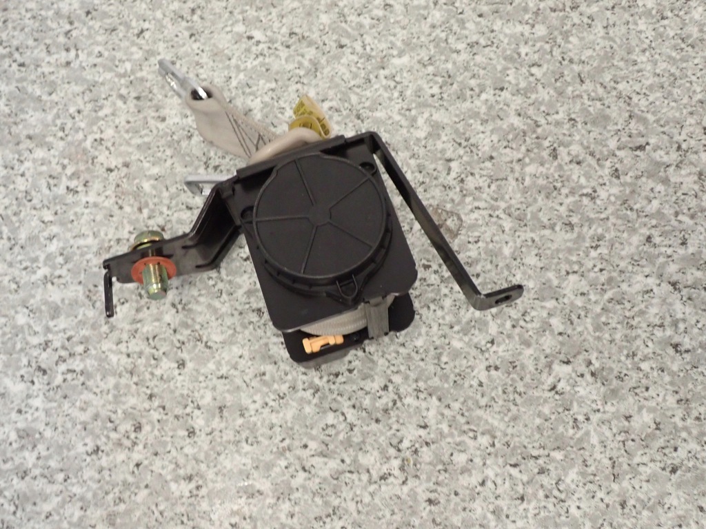 фото №6, Hyundai sonata v 05-09 pas безопасности задний средний