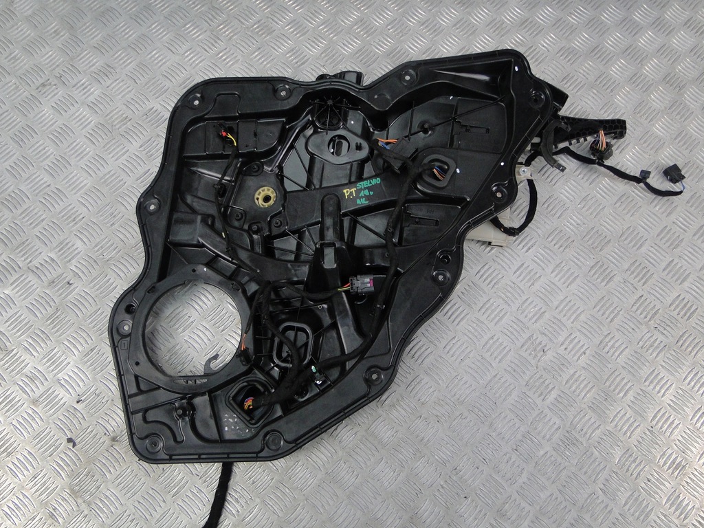 фото №6, Механизм подъёма окон alfa romeo stelvio