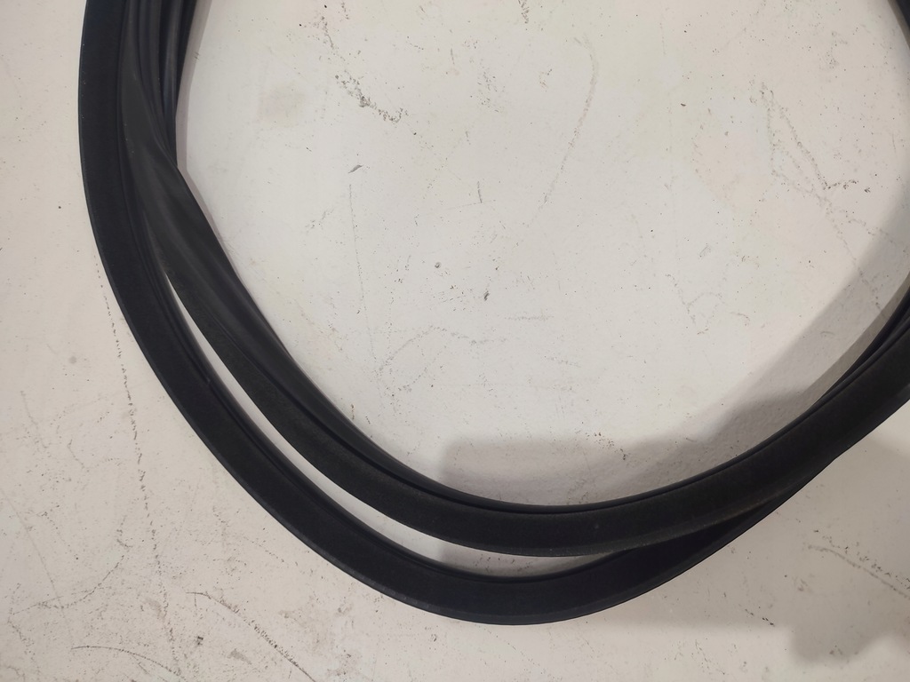 фото №4, Citroen ds5 прокладка дверь правый задняя