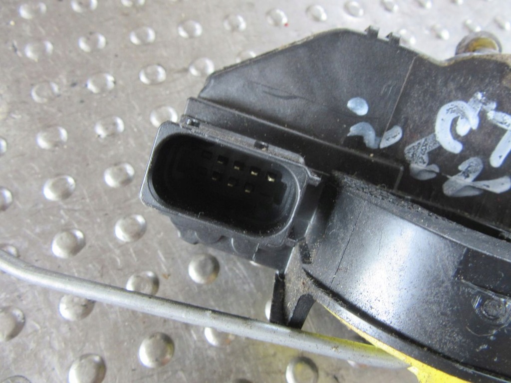 фото №8, Volt ampera 2010 замок дверь левый правый перед eu