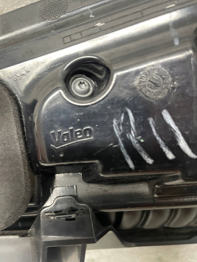 Купити Фара ліва задня audi q5 80a led лівий задній