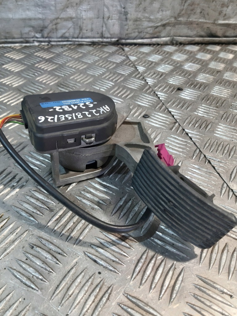 Купити Педаль газу man 81259706094 445803/006/003