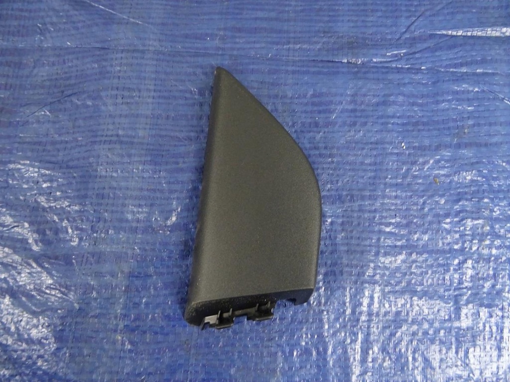 фото №1, W247 mercedes заглушка дверь левая a2477203700