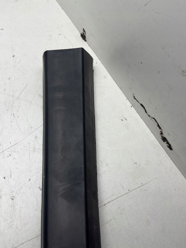 фото №6, Mercedes-benz s w140 1998 рамка стекло дверь задних