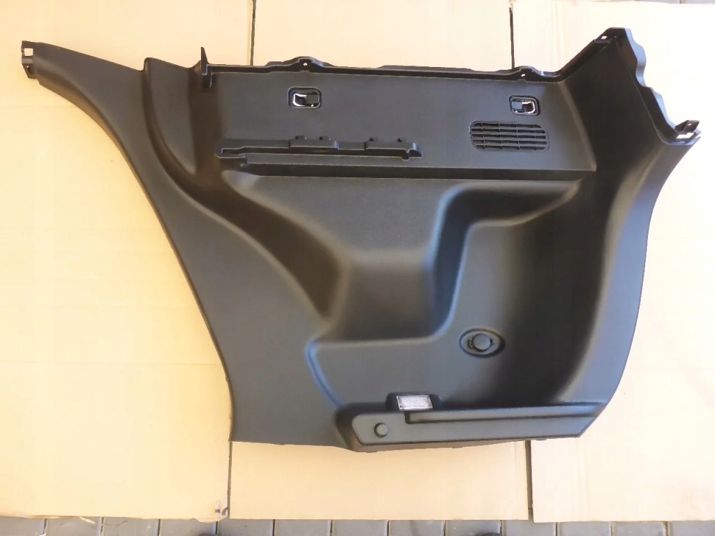 фото №1, Обшивка багажника лівий правий hyundai i30 ii 11-