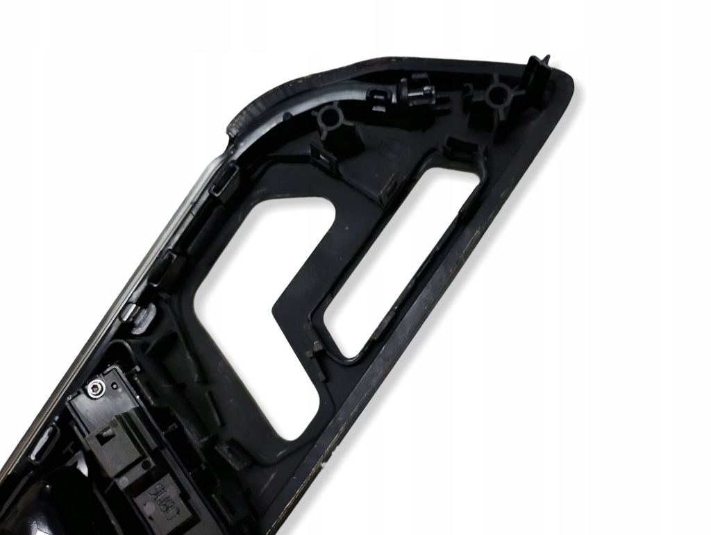 Mercedes ручка молдинг декоративная  a1667600561 европа Киев