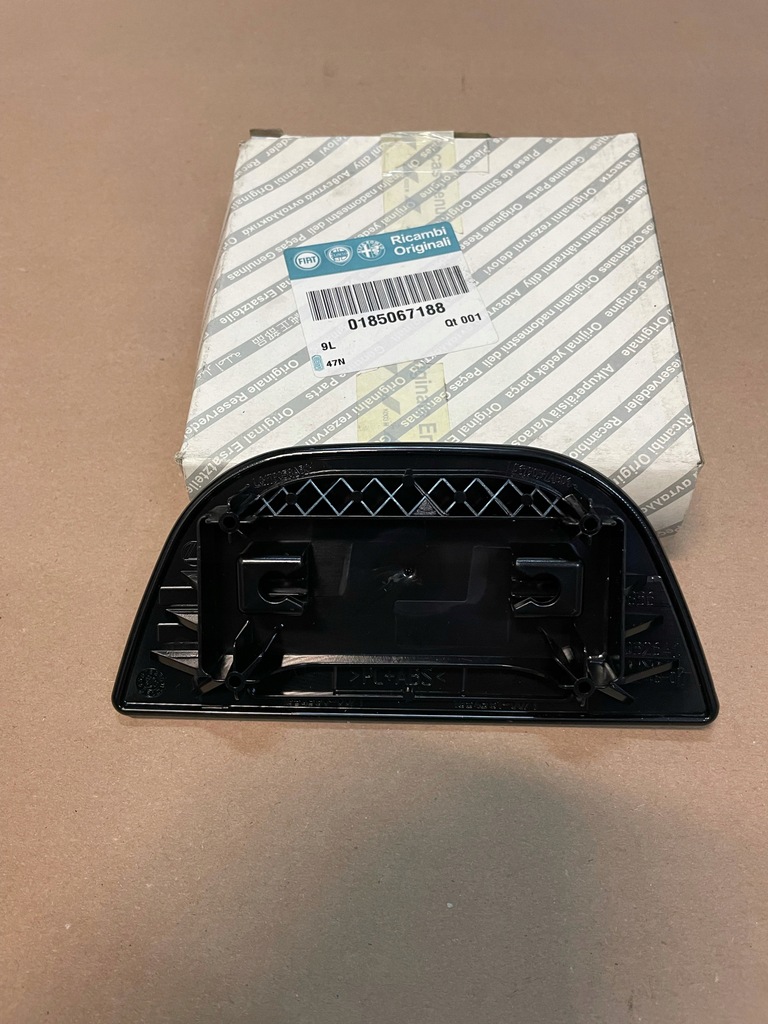 фото №3, Alfa romeo brera накладка декоративная сиденье sport