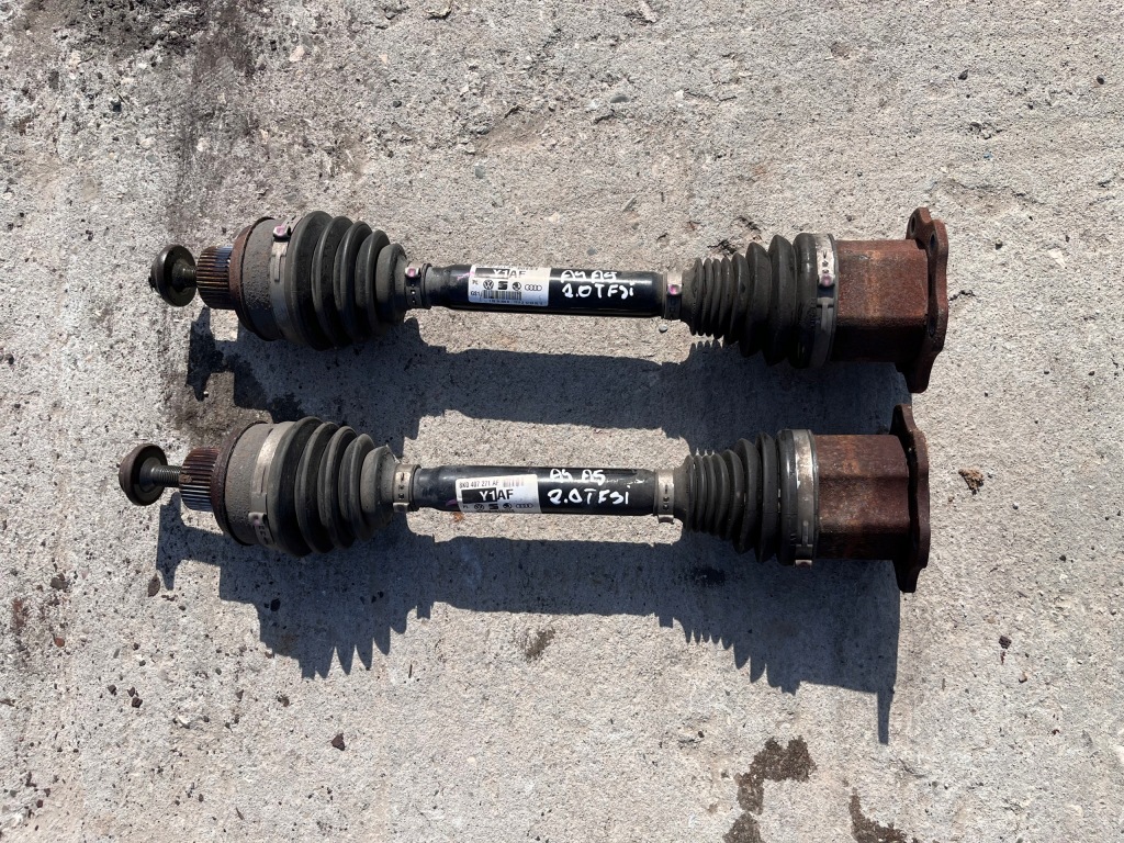 Купити Audi a5 8t a4b8 q5 рестайлінг  привідний вал półośka перед