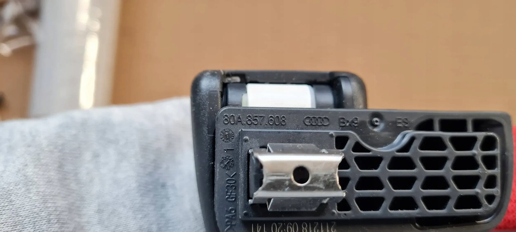 фото №12, Q5 80a sq5 ручка потолочный правая правый задняя sline czarna