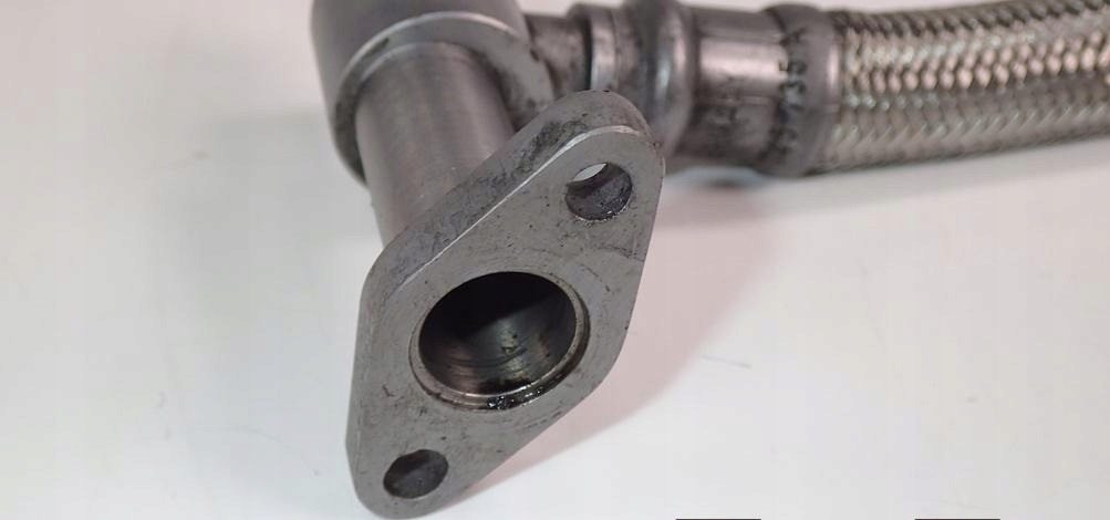 фото №9, Труба шланг турбіни 05a145735a audi q7 v12 6.0