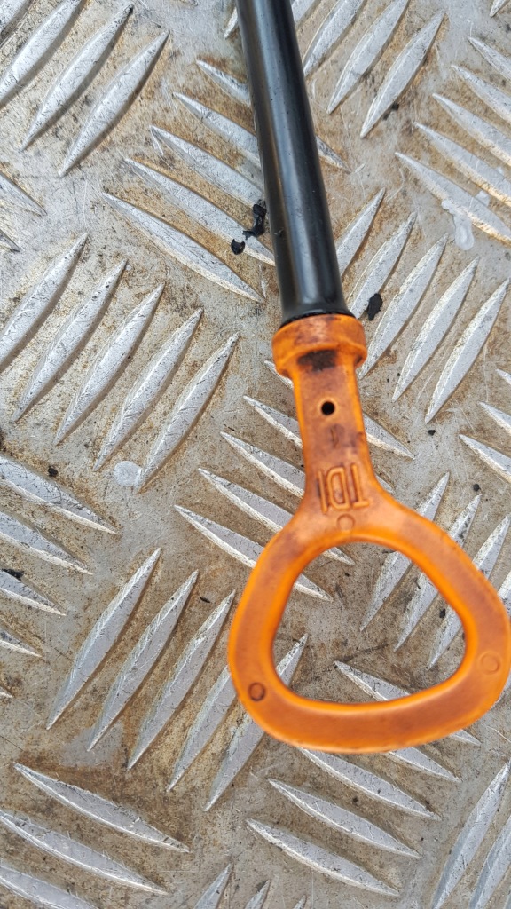 Купить Audi a6 c5 a4 b6 2.5 tdi 059115630b щуп канал масляный щуп