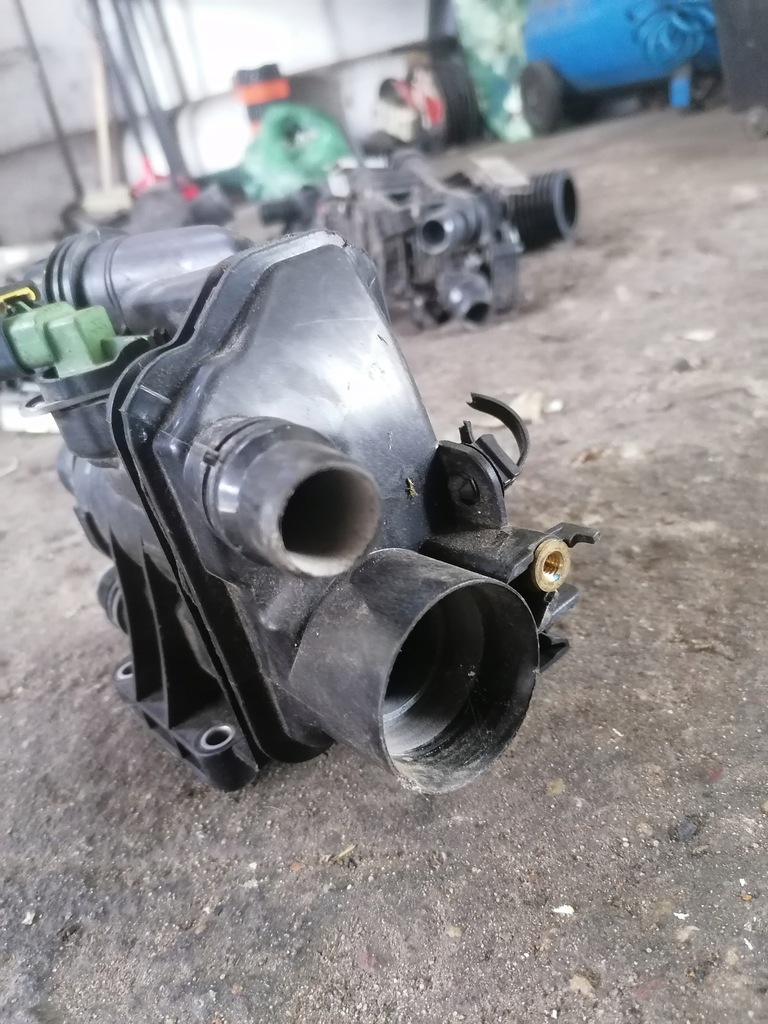 фото №5, Термостат корпус датчик peugeot 9806243480