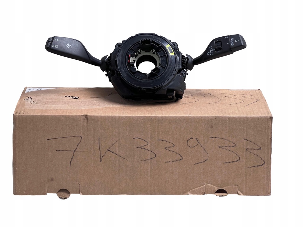 фото №1, Bmw f40 f41 переключатель комбинированный 5a32038 новый