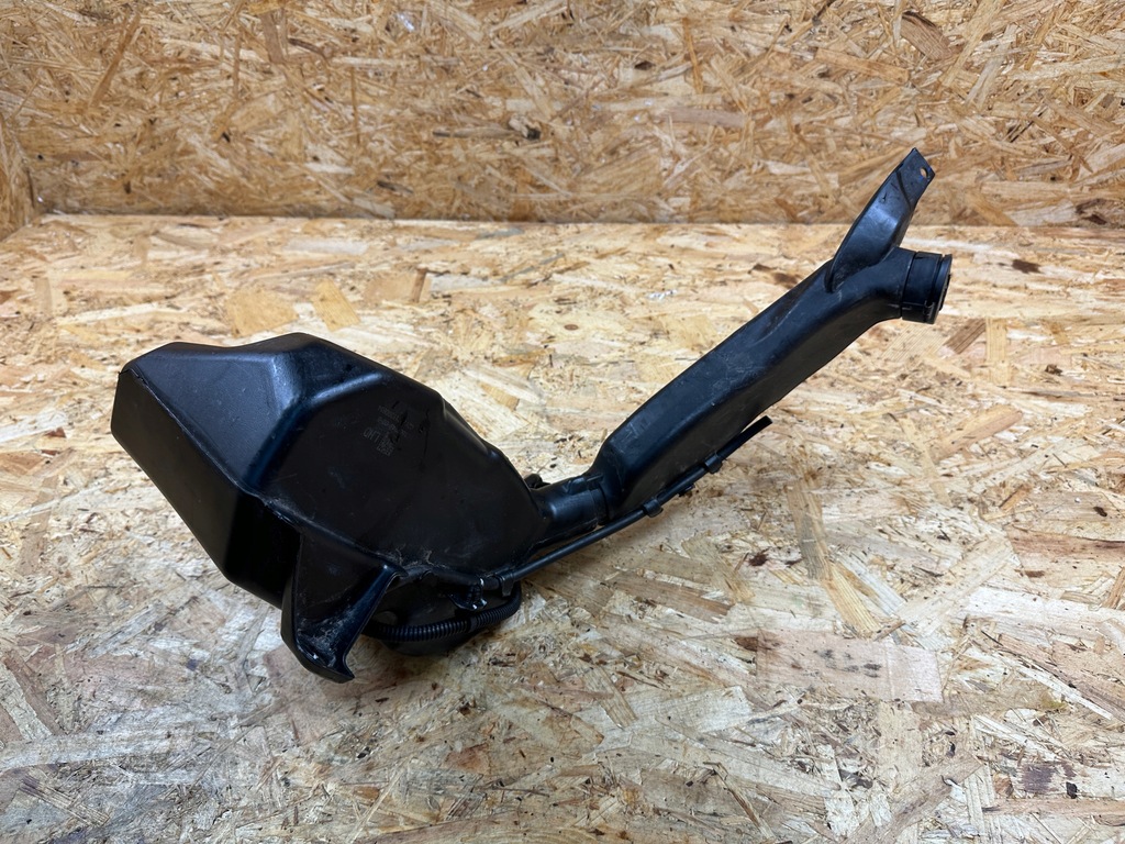 фото №7, Бак омивача помпа tesla model y 1607948-00-b 2020-