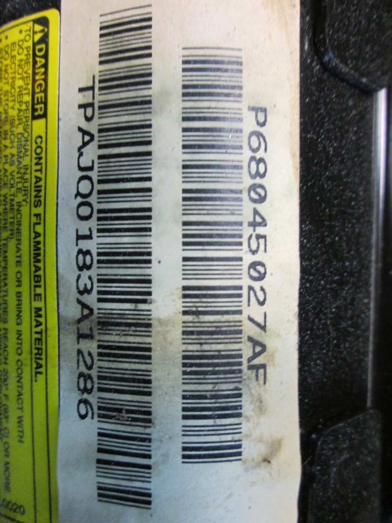 фото №12, Chrysler 300 2013 панель приладів консоль подушки безпеки подушки безпеки передні перед панель приладів 300s