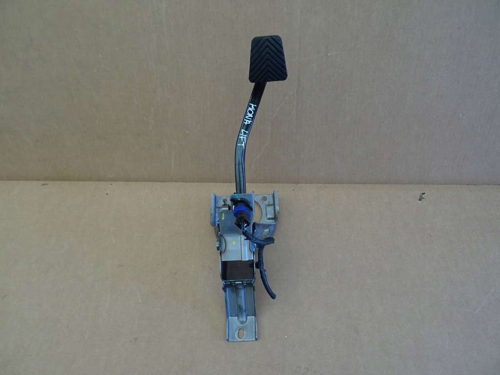 фото №1, Hyundai kona lift педаль газа