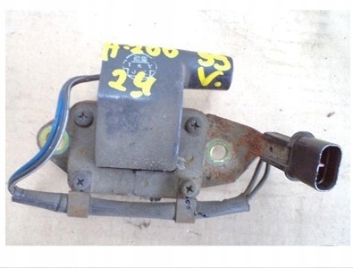 фото №1, Hyundai h200 2.4 99r - котушка запалювання