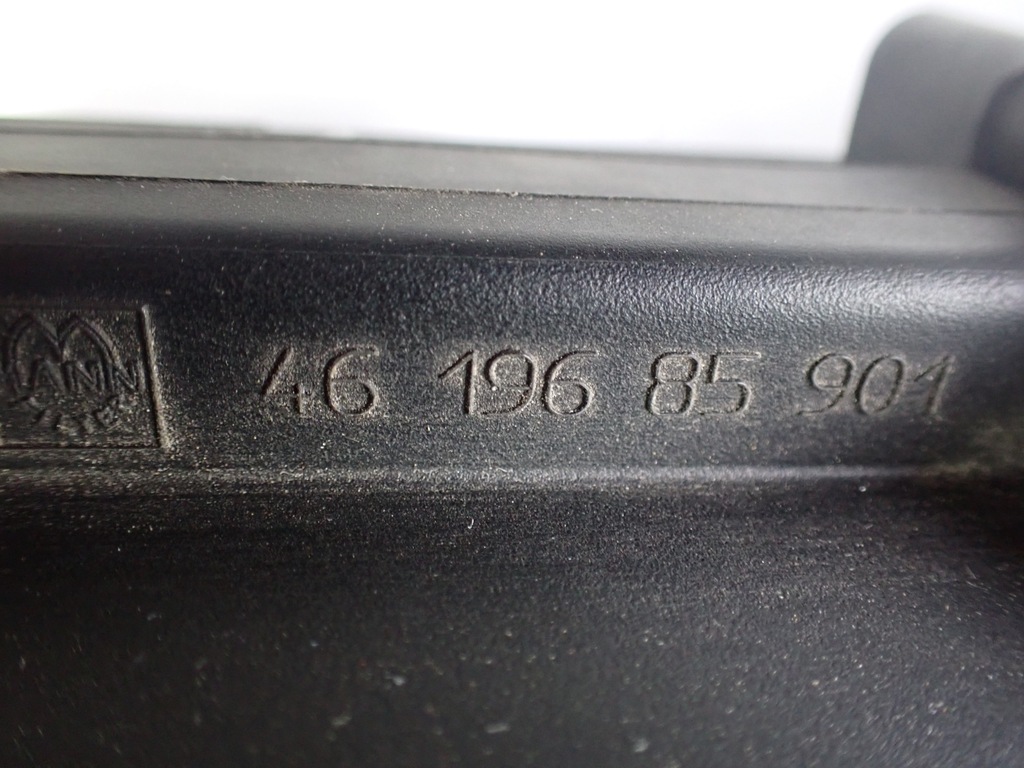 фото №12, Корпус фильтра воздуха mercedes w220 a1120900601